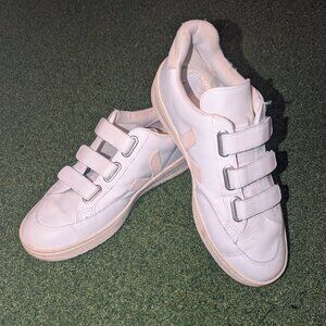 Veja V-12 Sneaker USW 9 | EU 40